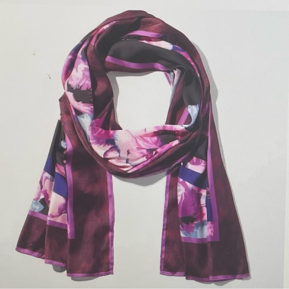 NWT WHBM Viola Oblong Scarf Cabernet - Picture 2 of 14